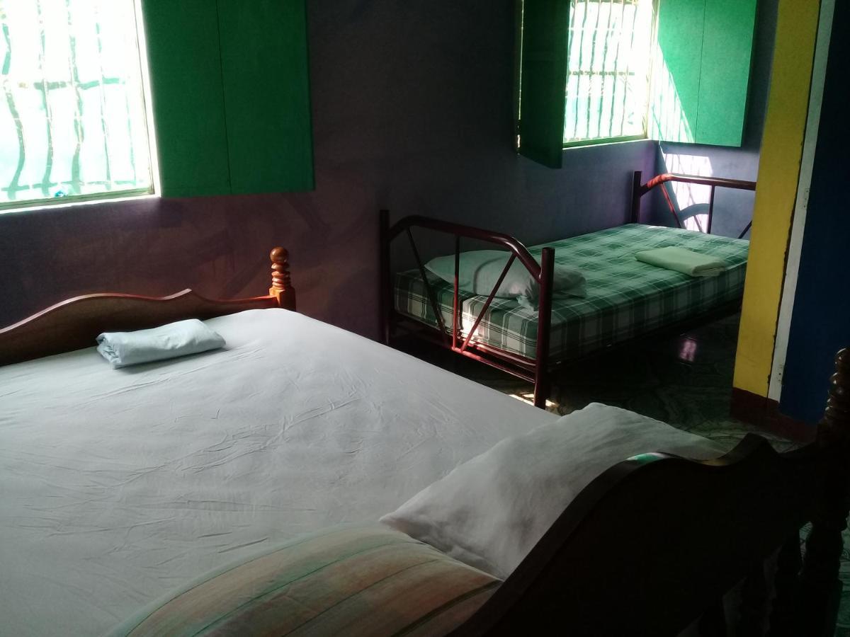 Hostal Maria Rivas Luaran gambar