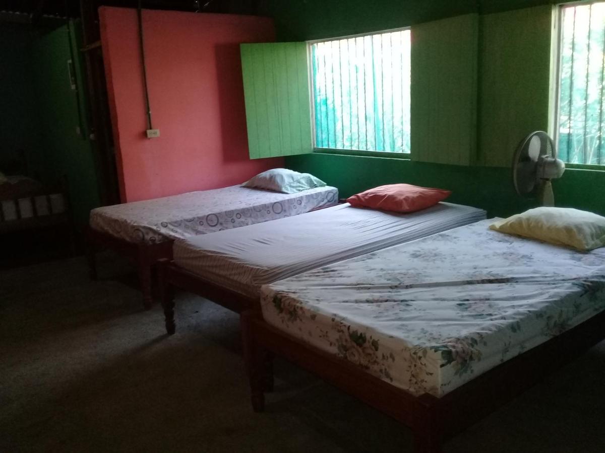Hostal Maria Rivas Luaran gambar