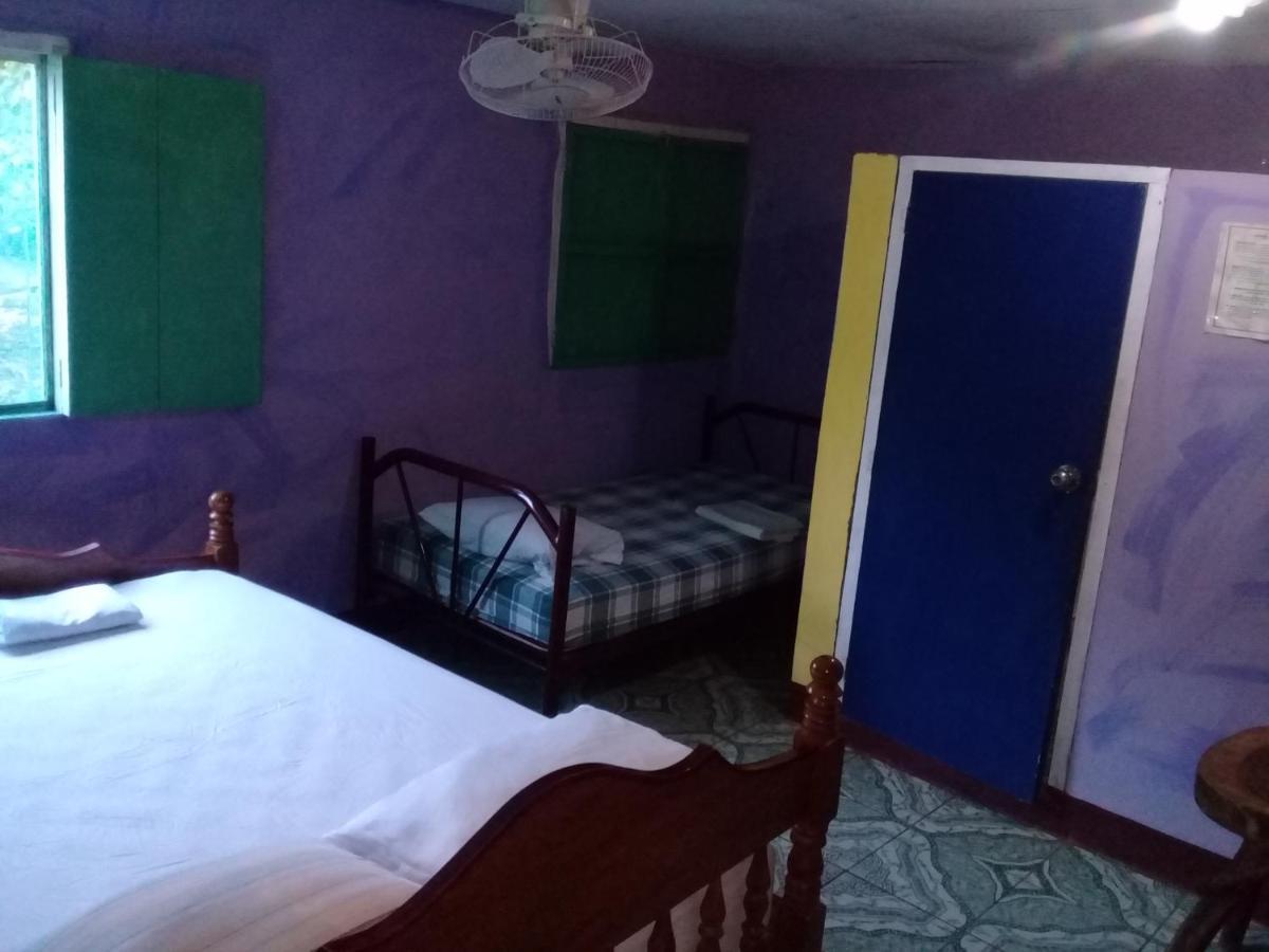 Hostal Maria Rivas Luaran gambar