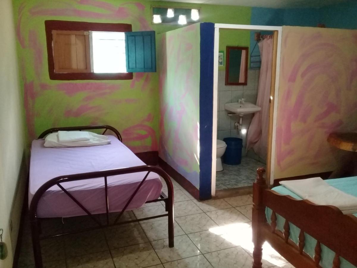 Hostal Maria Rivas Luaran gambar