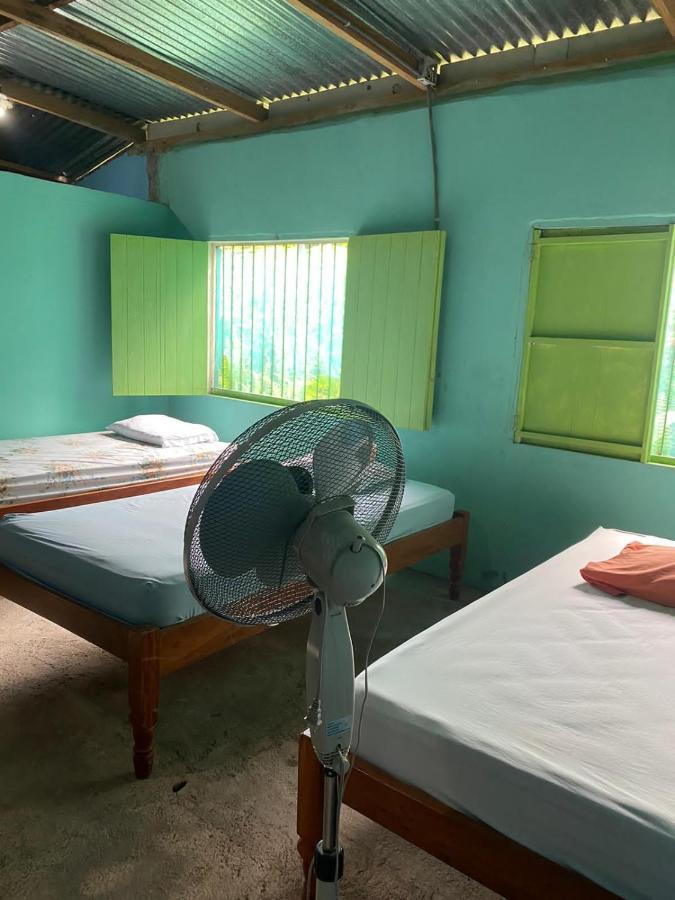 Hostal Maria Rivas Luaran gambar