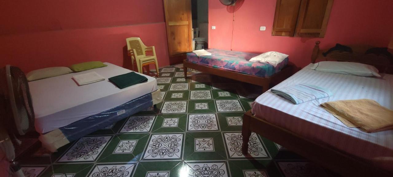 Hostal Maria Rivas Luaran gambar