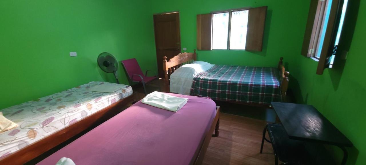 Hostal Maria Rivas Luaran gambar