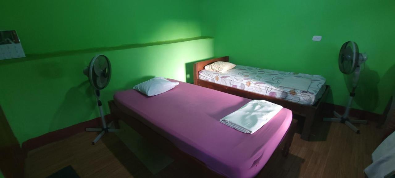 Hostal Maria Rivas Luaran gambar